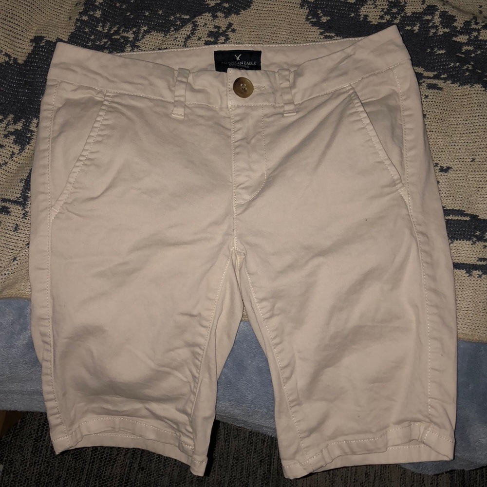 American Eagle Bermuda Shorts